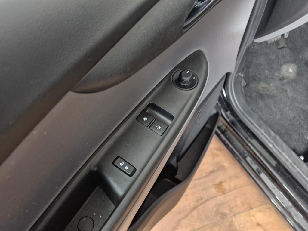 Opel Karl 1.0 easytronic 3.0r 75pk innovation | cruisecontrol | stoel & stu