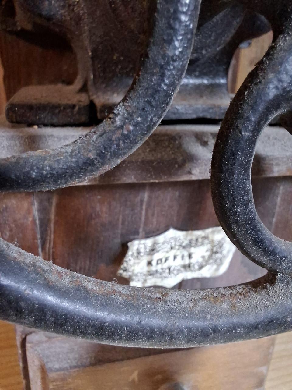 Vintage decoratieve koffiemolen