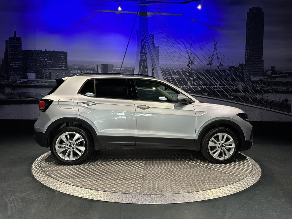 Volkswagen T-cross 1.0 tsi life edition *camera*appconnect*winterpack*