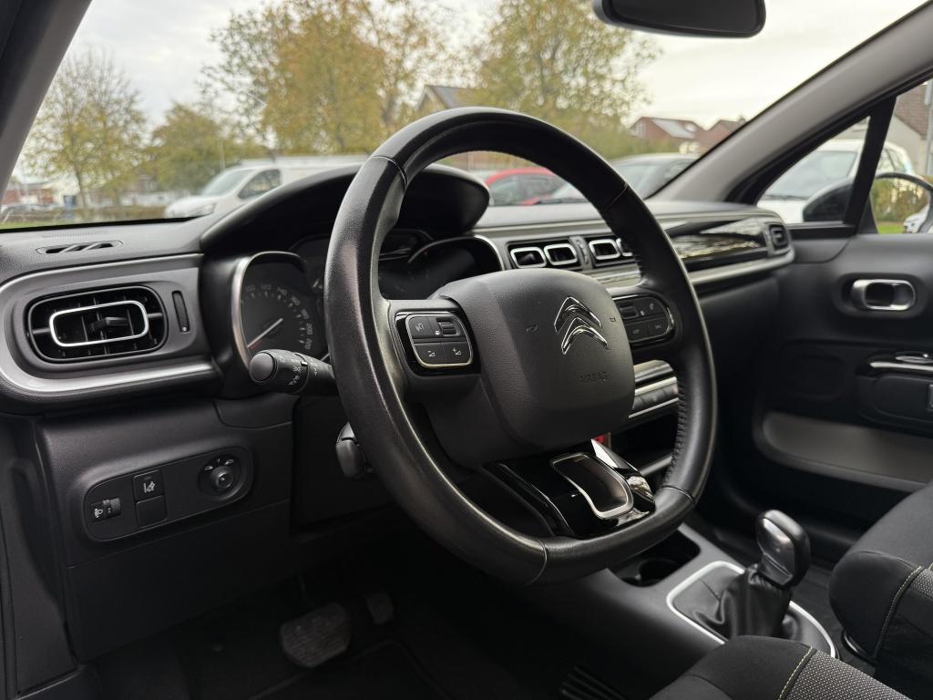 Citroen C3 1.2 pt s&s shine // automaat // trekhaak //