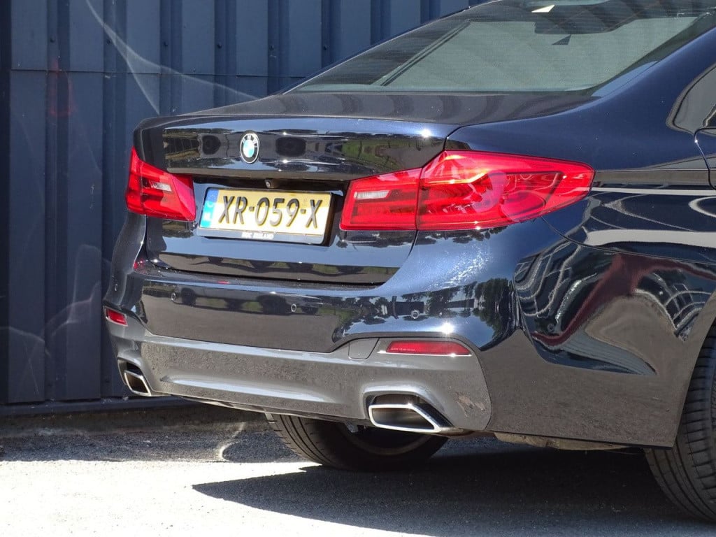 BMW 5 Serie 530e iperformance high executive edition