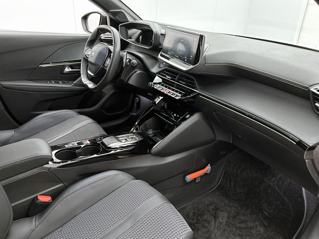 Peugeot 208 100 pk automaat gt | rijklaar | panoramadak | achteruitrijcamer