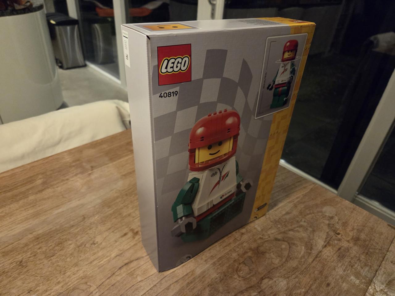 Lego 40819 Grote minifiguur van een coureur