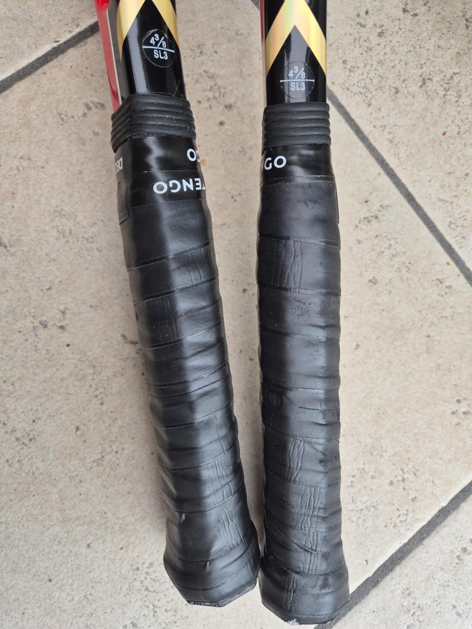 2 Wilson SixOne rackets zgan