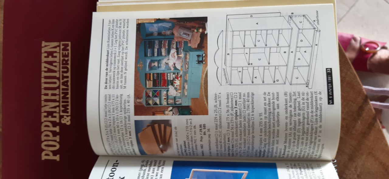 Poppenhuizen en miniaturen tijdschriften