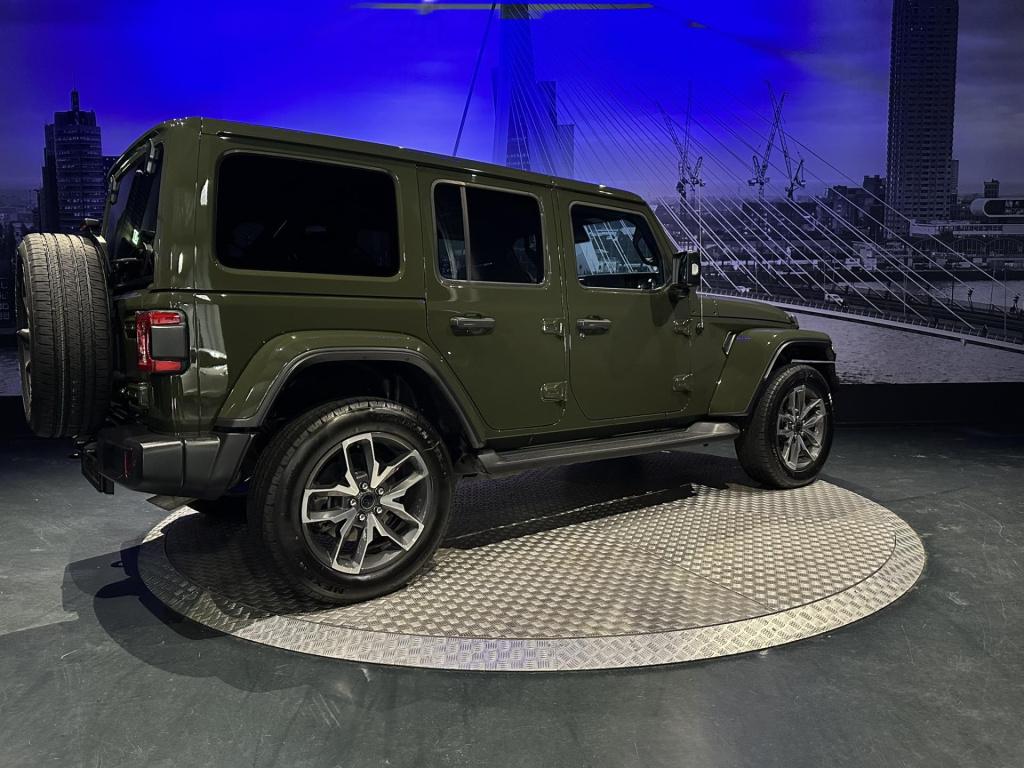 Jeep Wrangler unlimited 4xe 380 sahara *acc*camera*leer*sarge green clear c