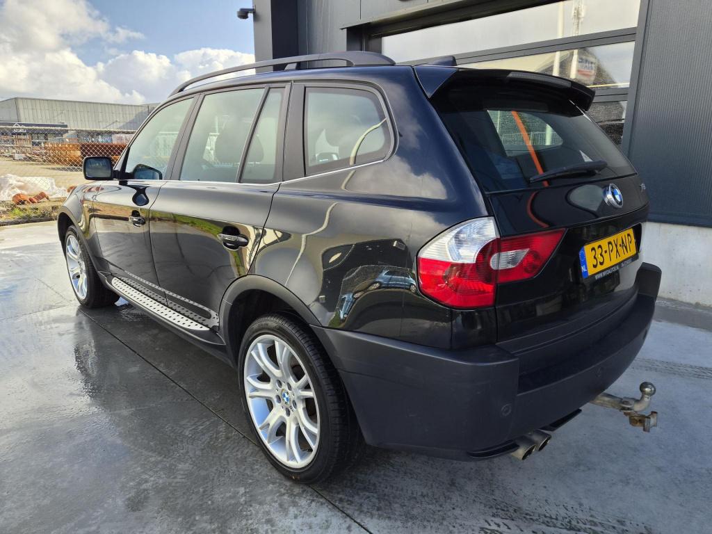 BMW X3 2.5i executive