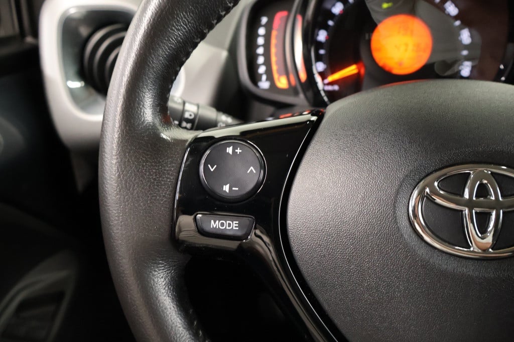 Toyota Aygo 1.0 vvt-i x-cite
