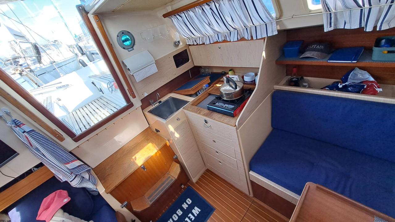 Dufour 2800