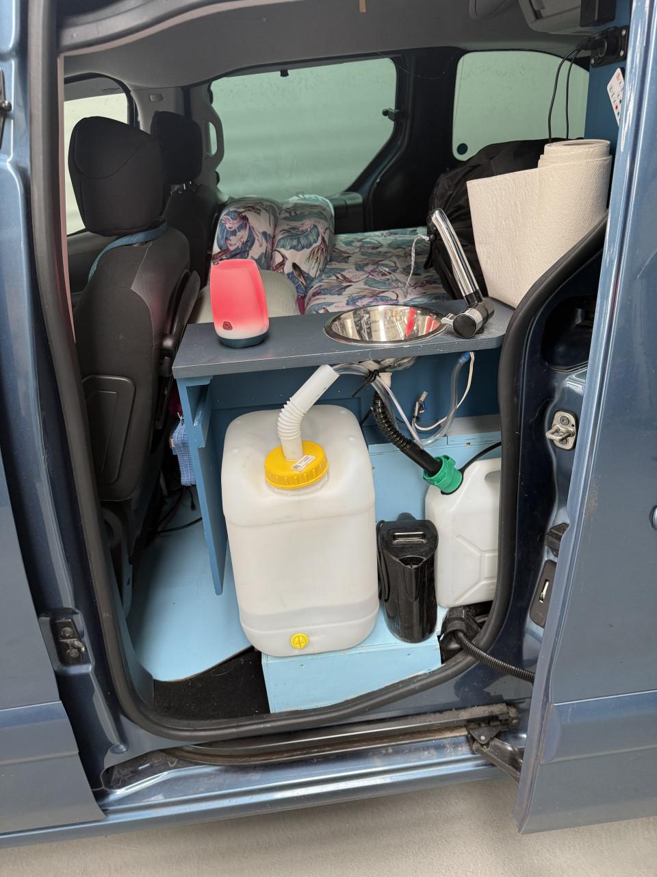 2P. Microcamper Peugeot Partner Tepee 1.2 Benzine!  – auto én camper in één