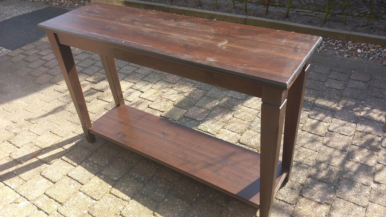 Side table om op te knappen, gratis