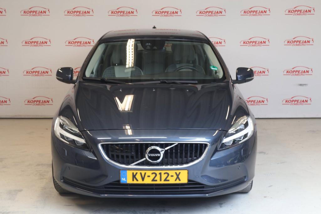 Volvo V40 1.5 t2 nordic+ nl auto, winterpakket, camera, parkeerassist, blis