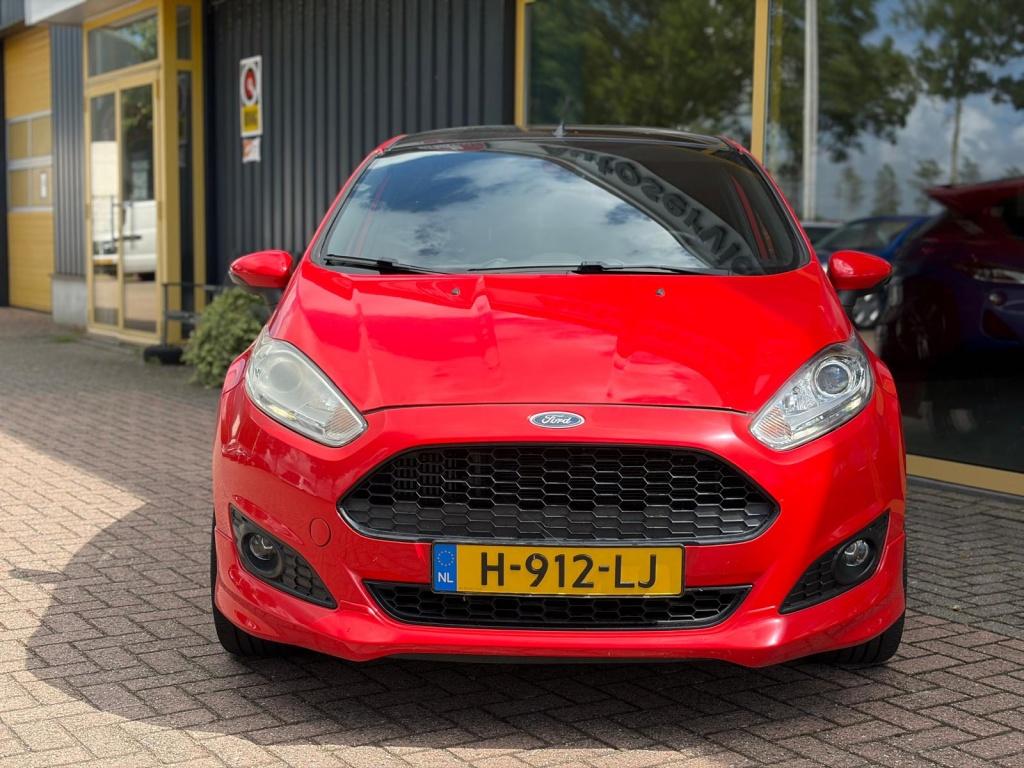 Ford Fiesta 1.0 ecob. black edit