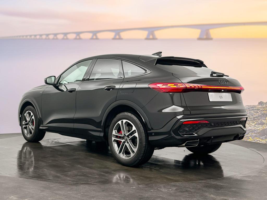 Audi Q5 sportback s edition competition e-hybrid 270 kw / 367 pk spo