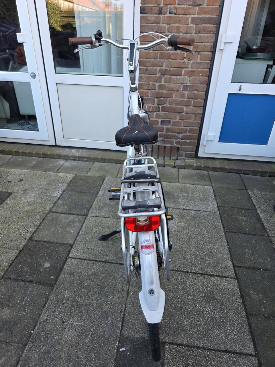 In zeer goed staat SPARTA dames fiets-28inch-7versnellingen-Nieuw zadel