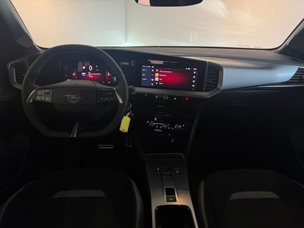 Opel Mokka 1.2 turbo gs black pack (model 2025)