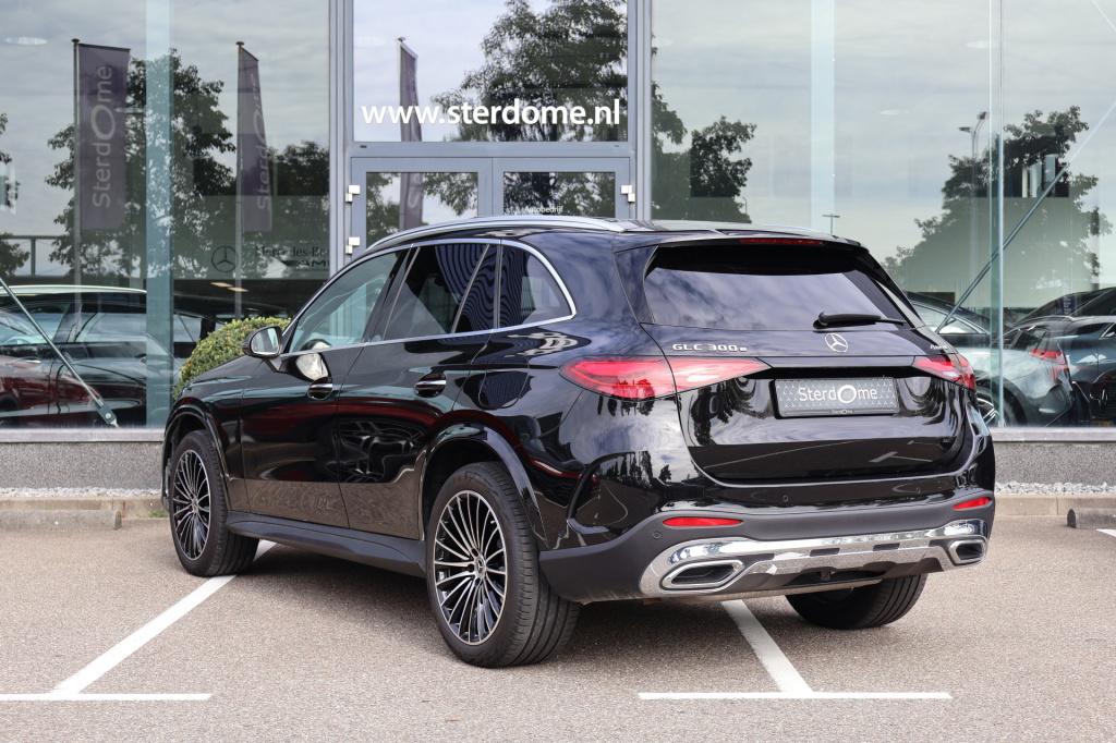 Mercedes-Benz Glc 300e 4matic amg line i nappa i digital light i panoramada