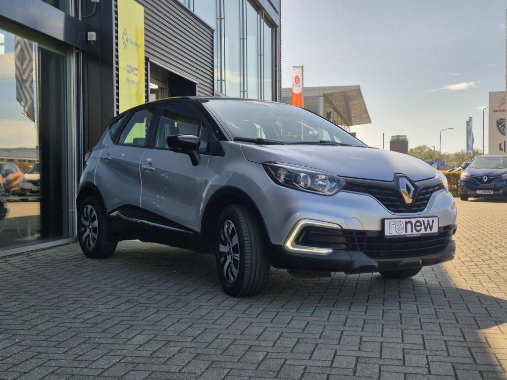 Renault Captur tce 90 limited trekhaak, p-sensoren, navigatie, bluetooth