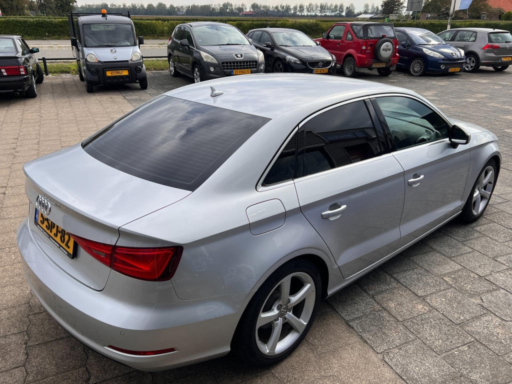 Audi A3 limousine 1.4 tfsi cod ambition pro line plus automaat, navi enz...