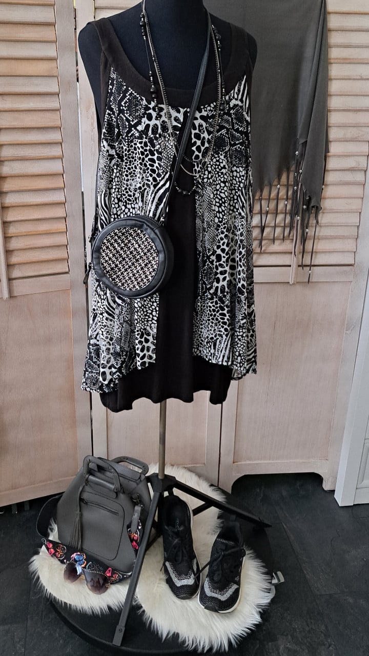👚 👕 👗 Diverse z.g.a.n. dames blouses, longshirts enz. 👚 👕 👗