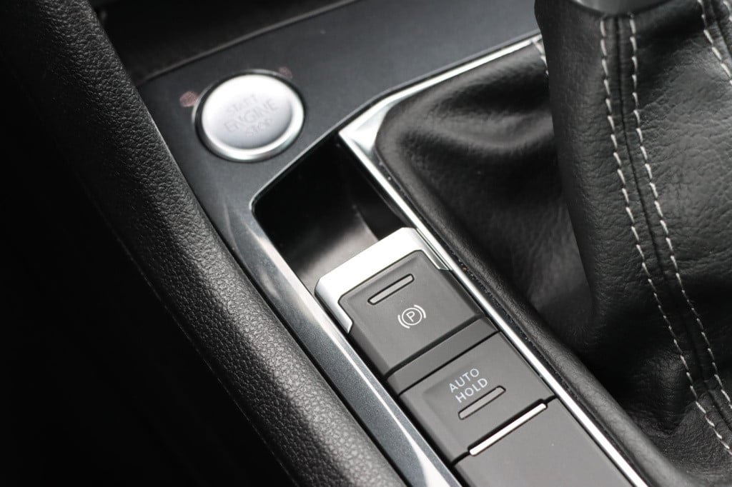 Volkswagen Tiguan 1.4 tsi ehybrid r-line business+ 245pk dsg6