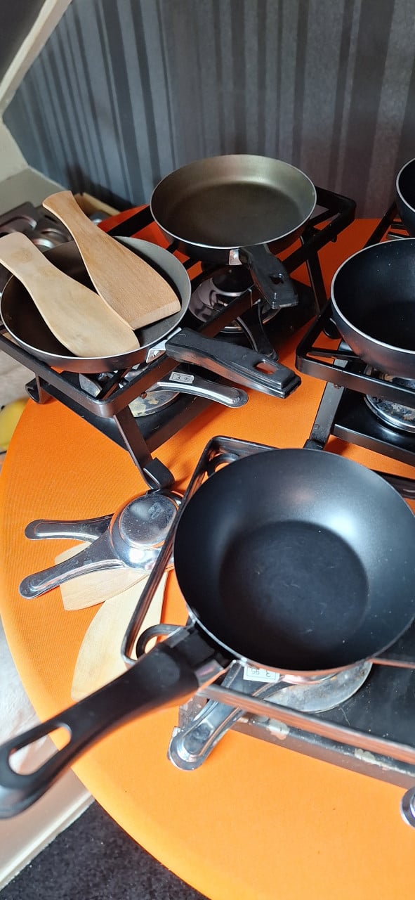 2xsmeetijzer en 1x4 gourmetstel