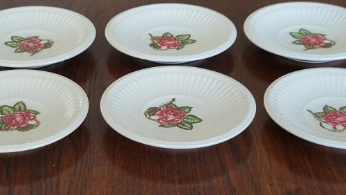 Set v 6 Wedgwood Moss Rose bonbon bordjes 8 cm