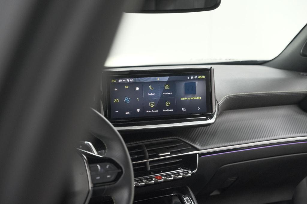Peugeot 2008 1.2 hybrid 145 gt | camera | apple carplay | parkeersensoren