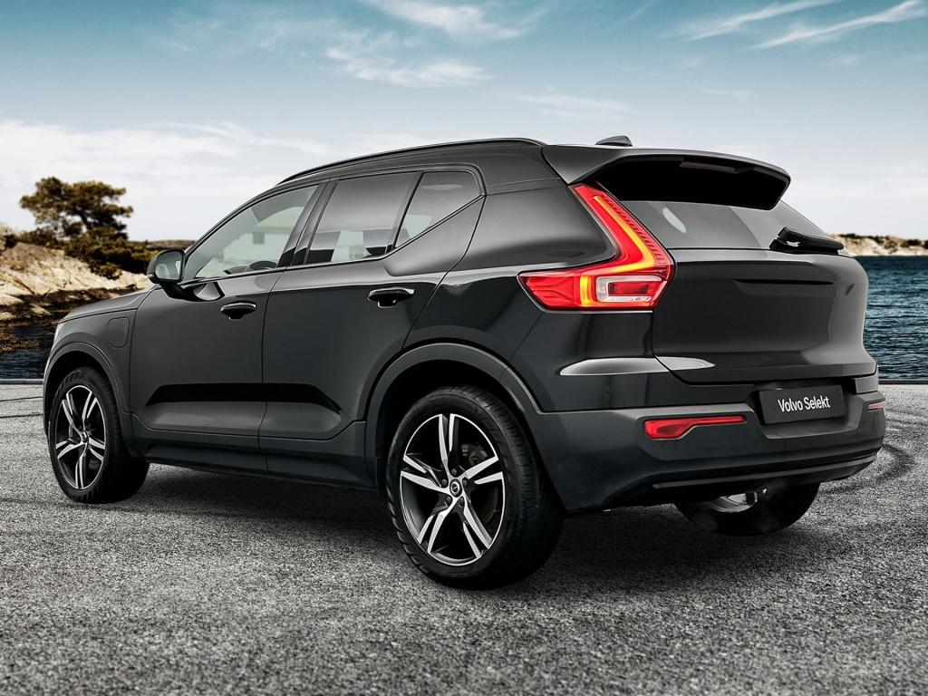 Volvo XC40 t5 262pk recharge r-design| pano| adap.cruise| 360camera