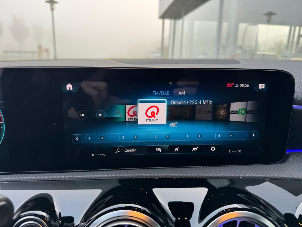 Mercedes-Benz A-Klasse 250 e business solution amg night limited automaat ,