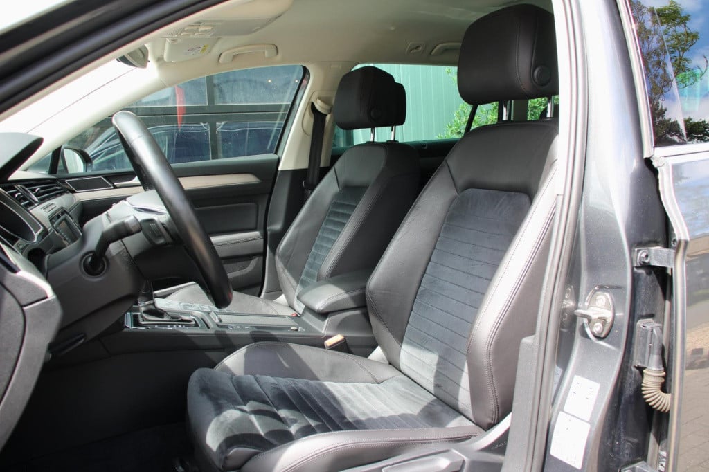 Volkswagen Passat variant 1.4 tsi act highline - dsg - leder - stoel verw -