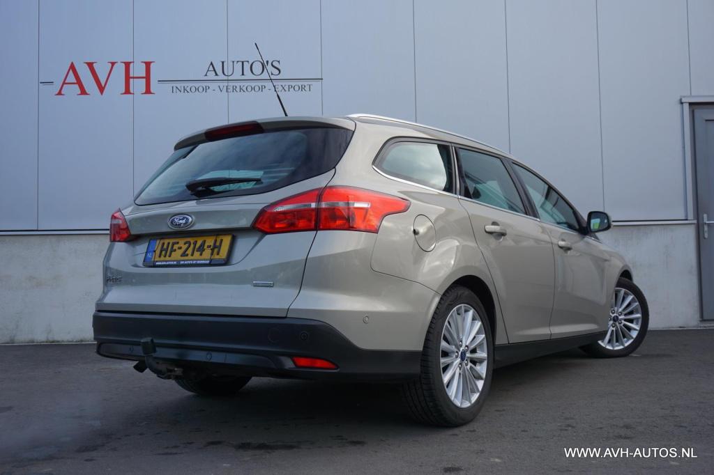 Ford Focus wagon 1.0 titanium edition