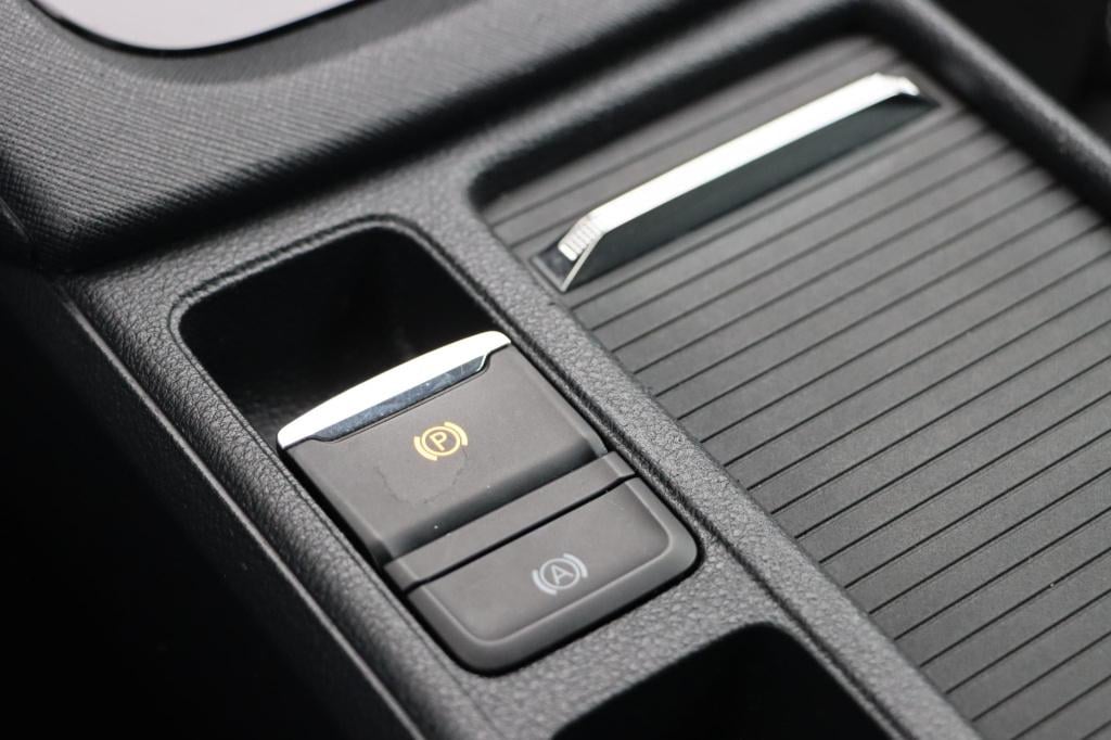 Skoda Octavia combi 1.4 tsi iv style 204pk dsg6