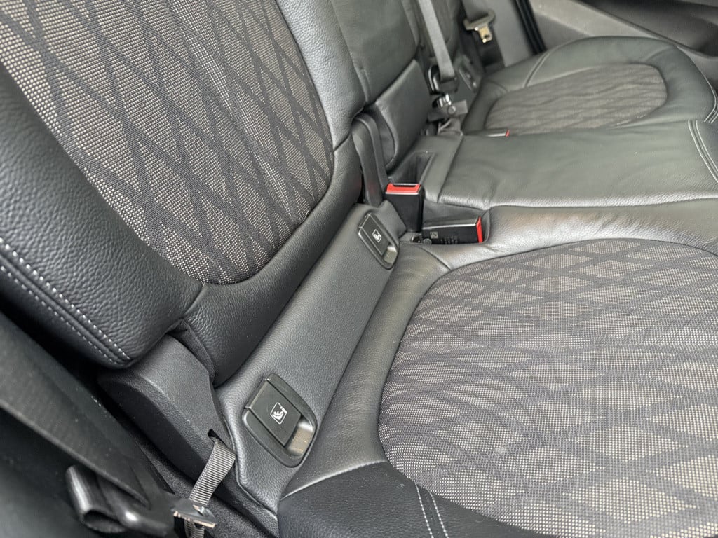 BMW X1 sdrive18i 136pk high executive automaat