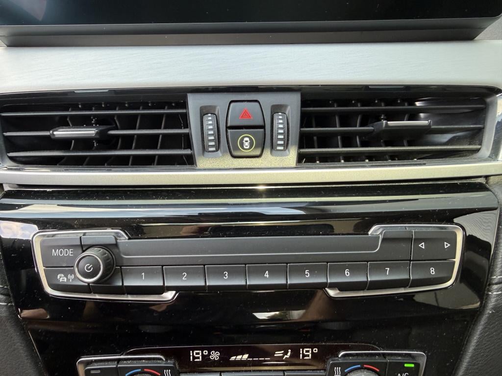BMW X1 sdrive20i automaat high executive