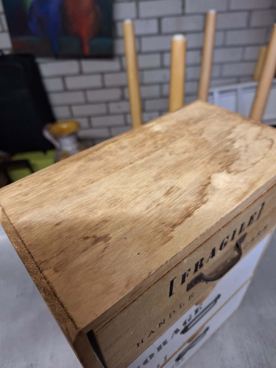 Decoratief klein kastje