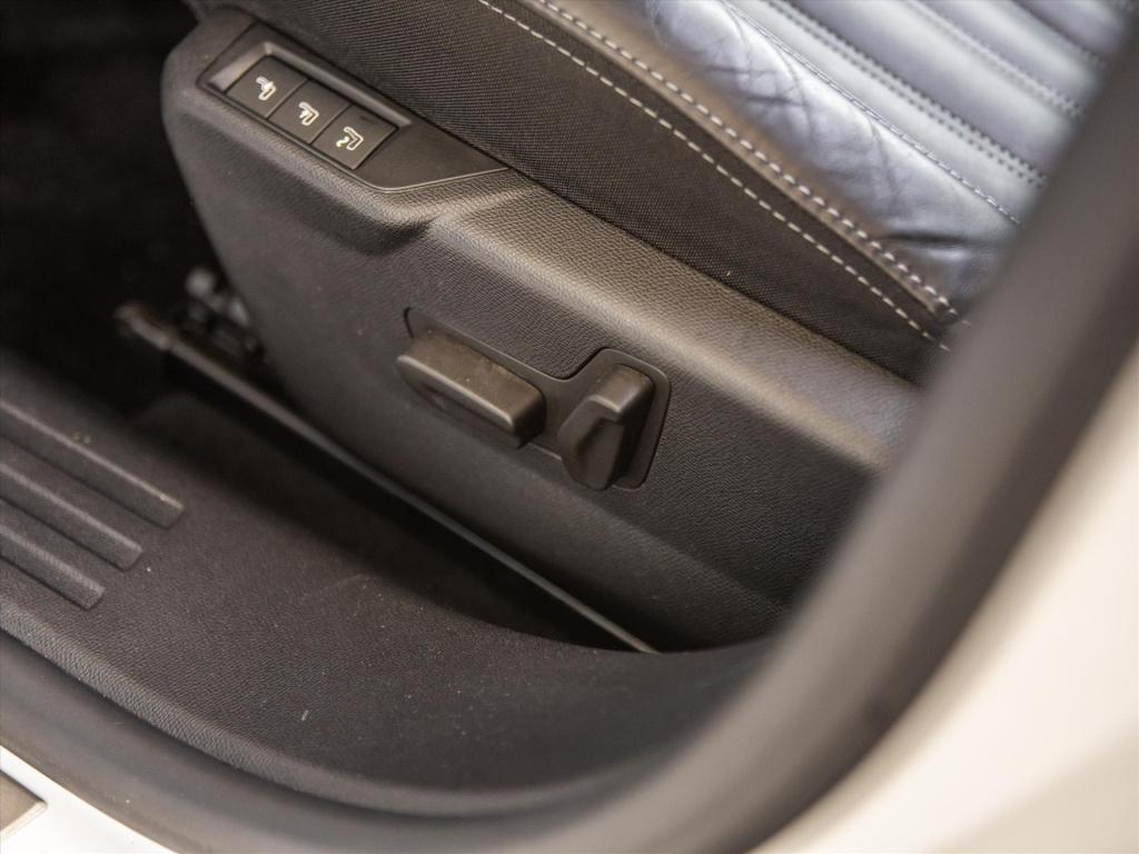 Peugeot 2008 1.2 puretech 130pk gt automaat | panoramadak | leder | elek. s