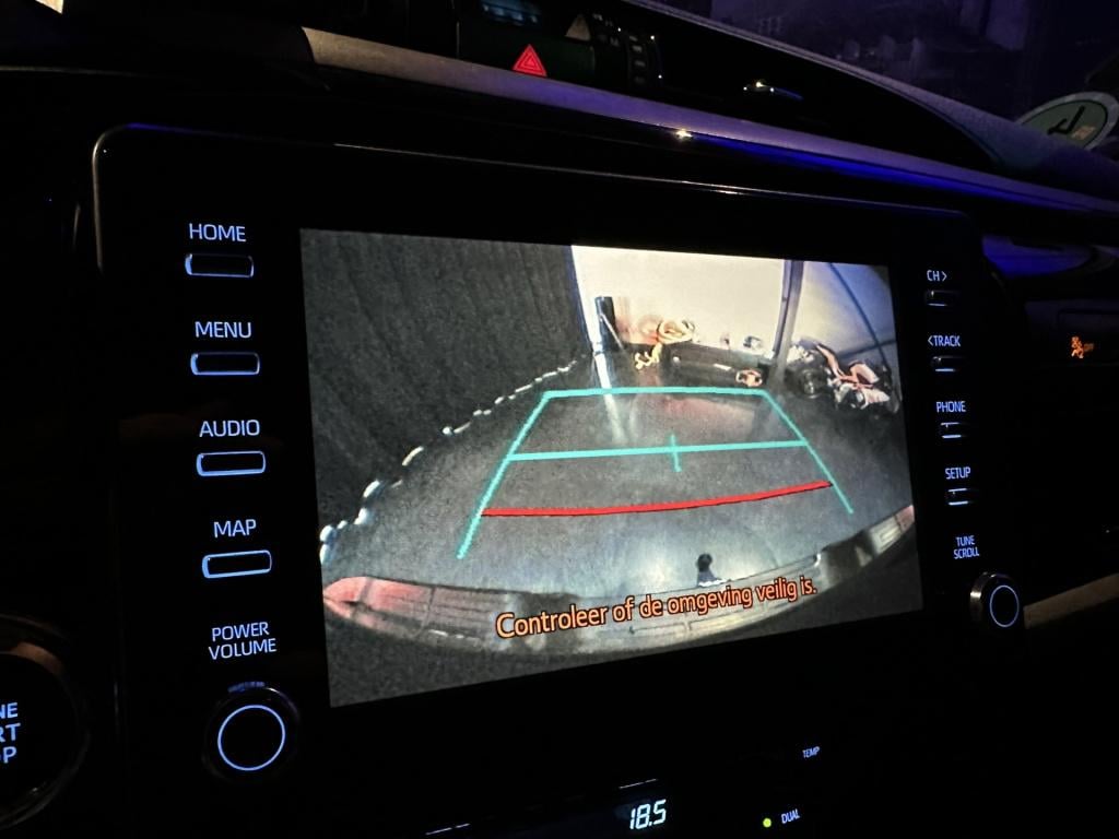 Toyota Hilux 2.8 d-4d xtra cab invincible *leer*camera*navi*carplay*