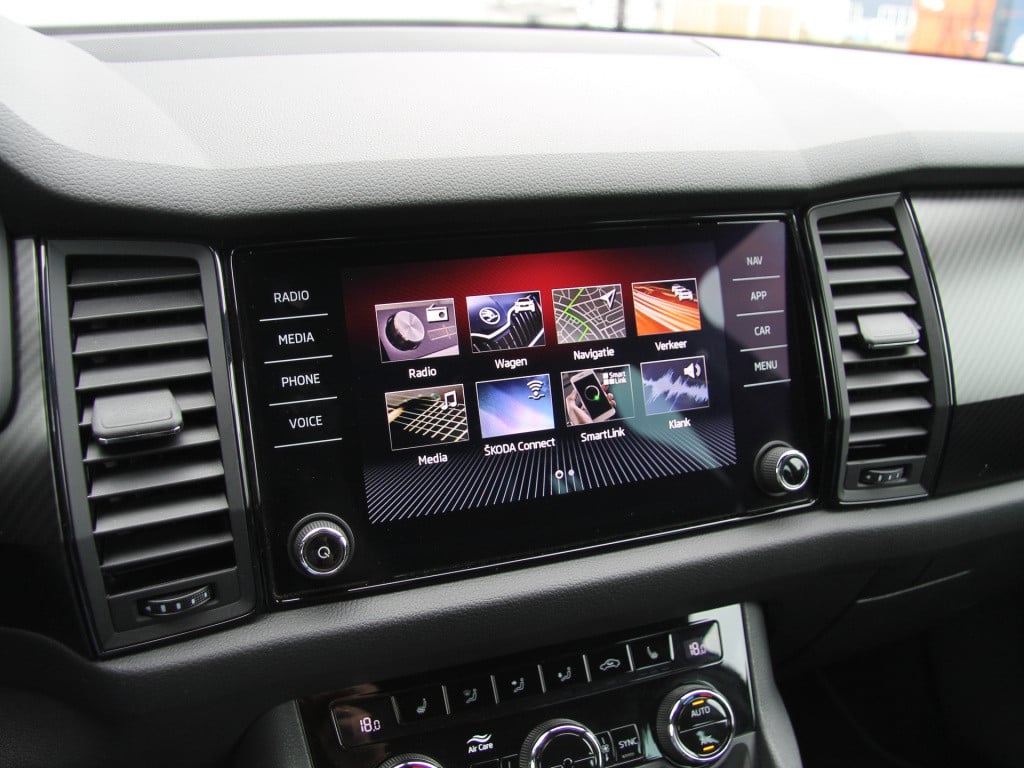Skoda Kodiaq 1.5 tsi sportline 7p | acc | camera | trekhaak