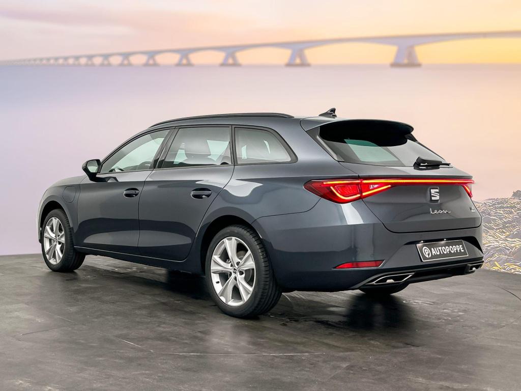 Seat Leon sportstourer fr business 1.5 tsi ehybrid 150 kw / 204 pk statio
