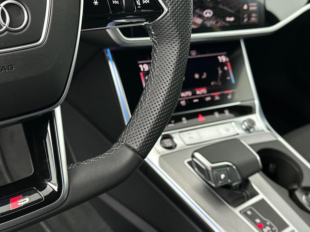 Audi A6 limousine 40 tfsi s edition competition