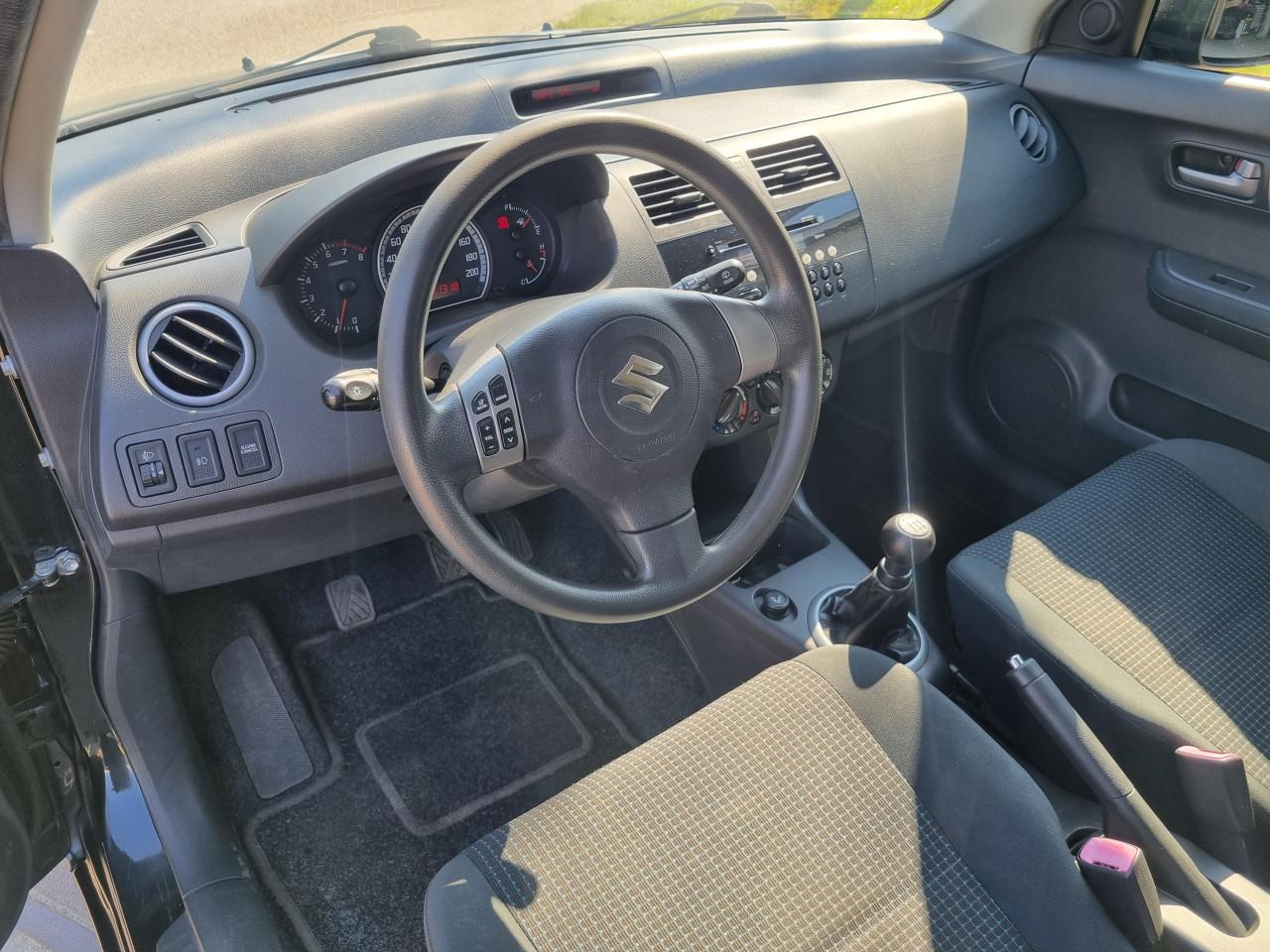 Suzuki Swift 1.3 Exclusive | 2e Eigenaar | Keyless