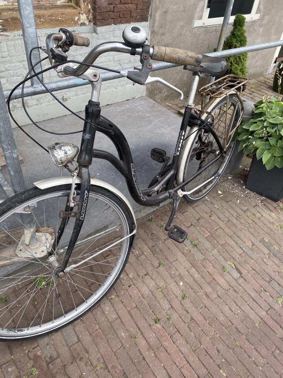 5  Fietsen  50 € . voor allemaal