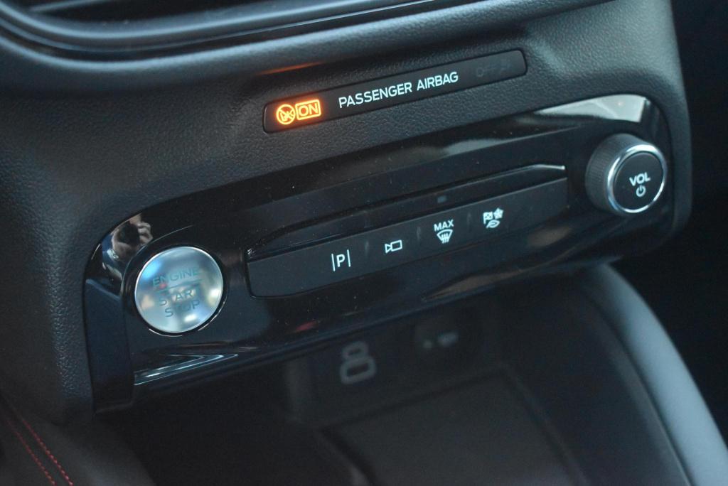 Ford Kuga 2.5 phev st-line x | panoramadak | climate control | adaptieve cr