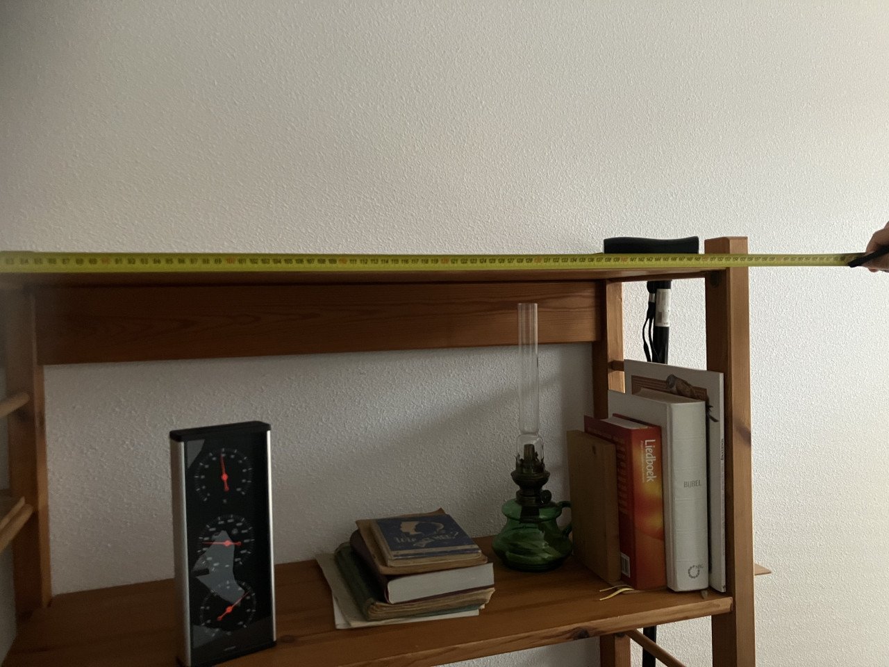 Houten opbergrek