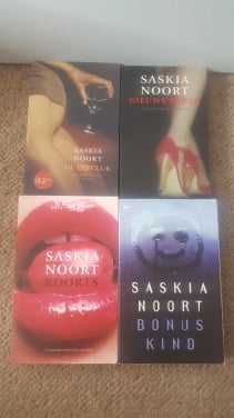 4 boeken van Saskia Noort