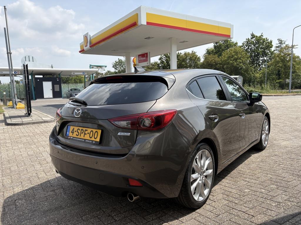 Mazda 3 2.0 gt-m