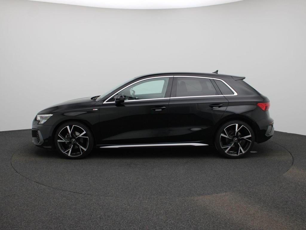 Audi A3 sportback 30 tfsi s edition | automaat | 2x s-line | vlak stuur | n
