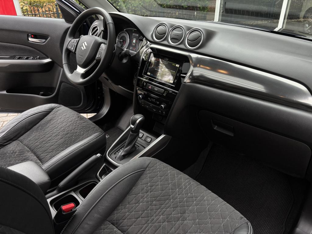 Suzuki Vitara automaat 1.5 hybrid style rhino edition | panoramadak
