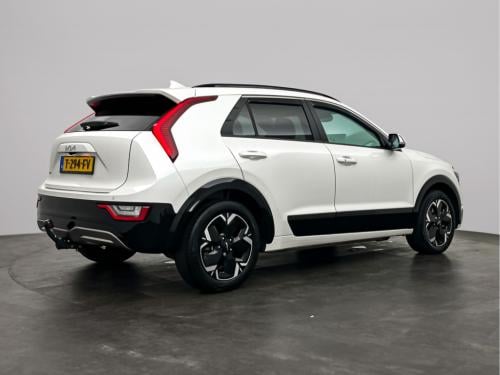 Kia Niro Ev dynamicplusline 64.8 kwh | trekhaak | stuur-/stoelverwarming | 